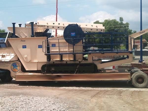 Track Mounted Mobile Projects installation 4