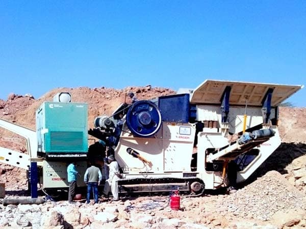 Track Mounted Mobile Projects installation 5