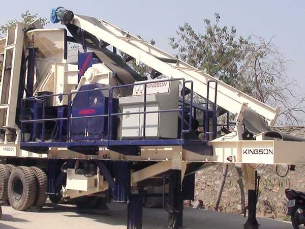 Wheel Mounted Mobile Projects installation 2
