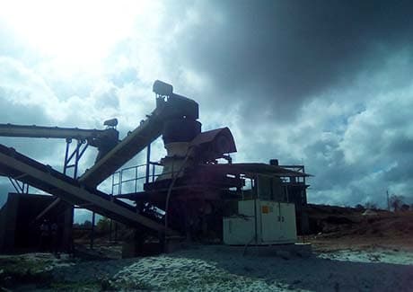 250 TPH Heavy Duty Cone Crushing Line